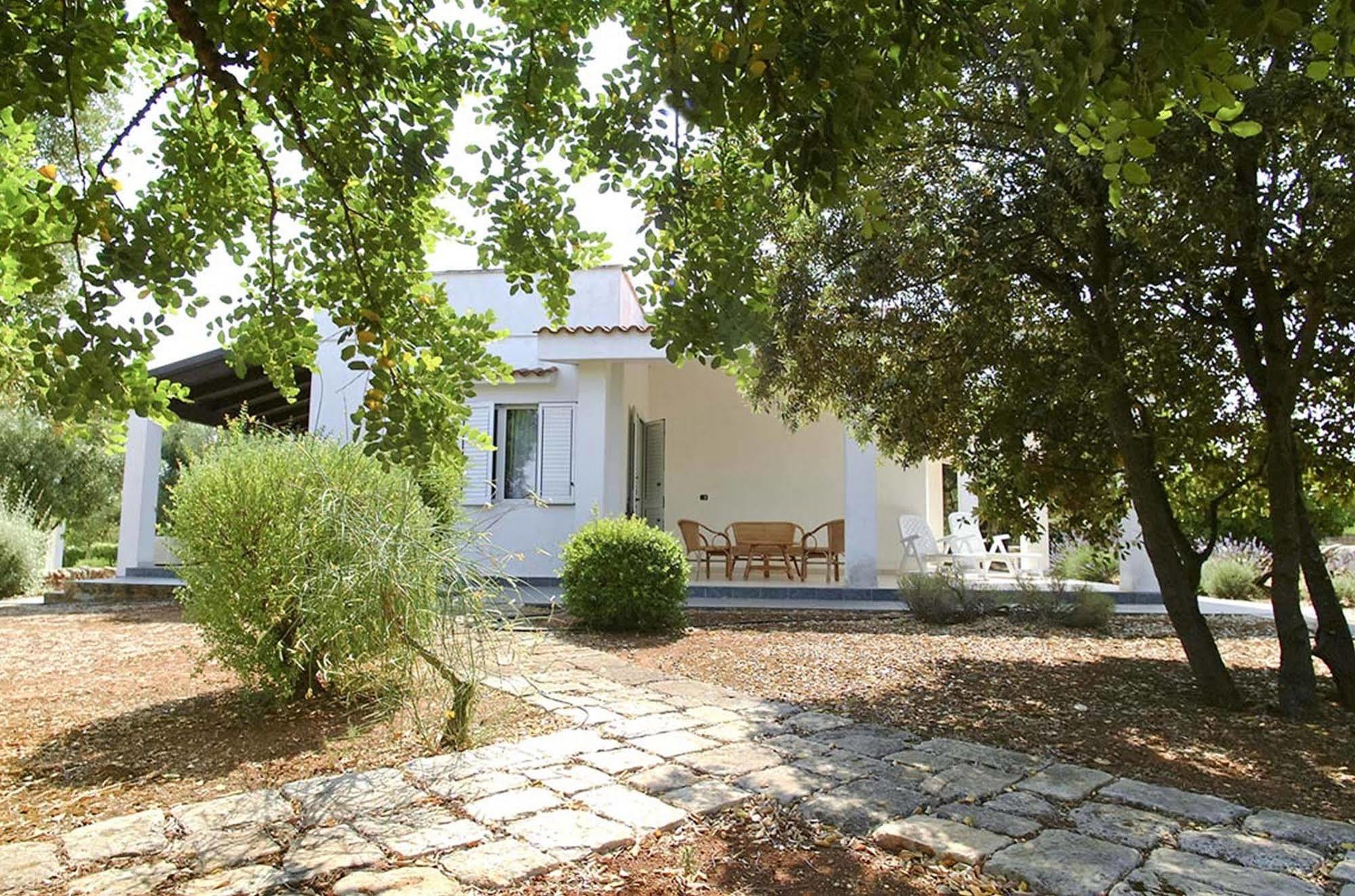 Hotel Masseria Tutosa Ostuni Exterior foto